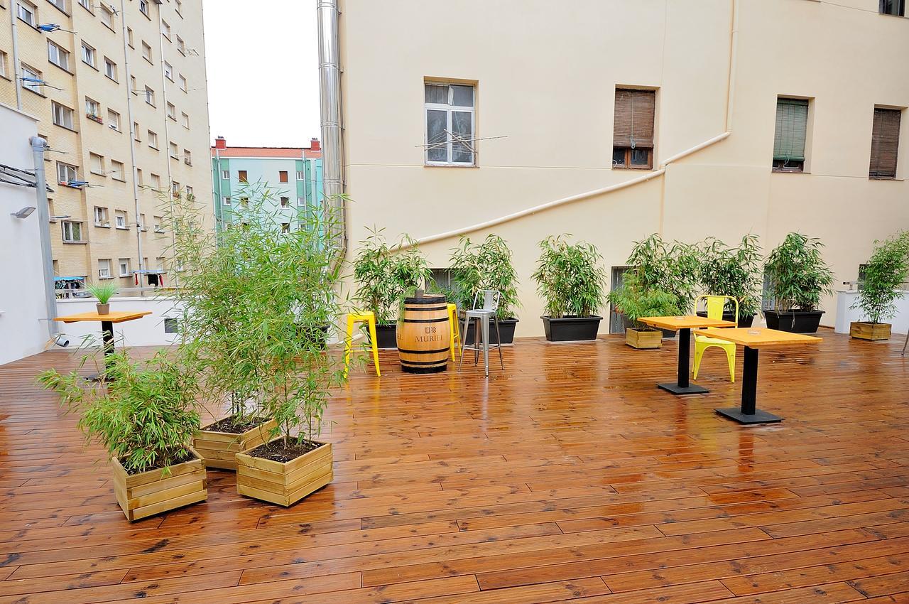 Egunon Bilbao Hostel Exterior foto